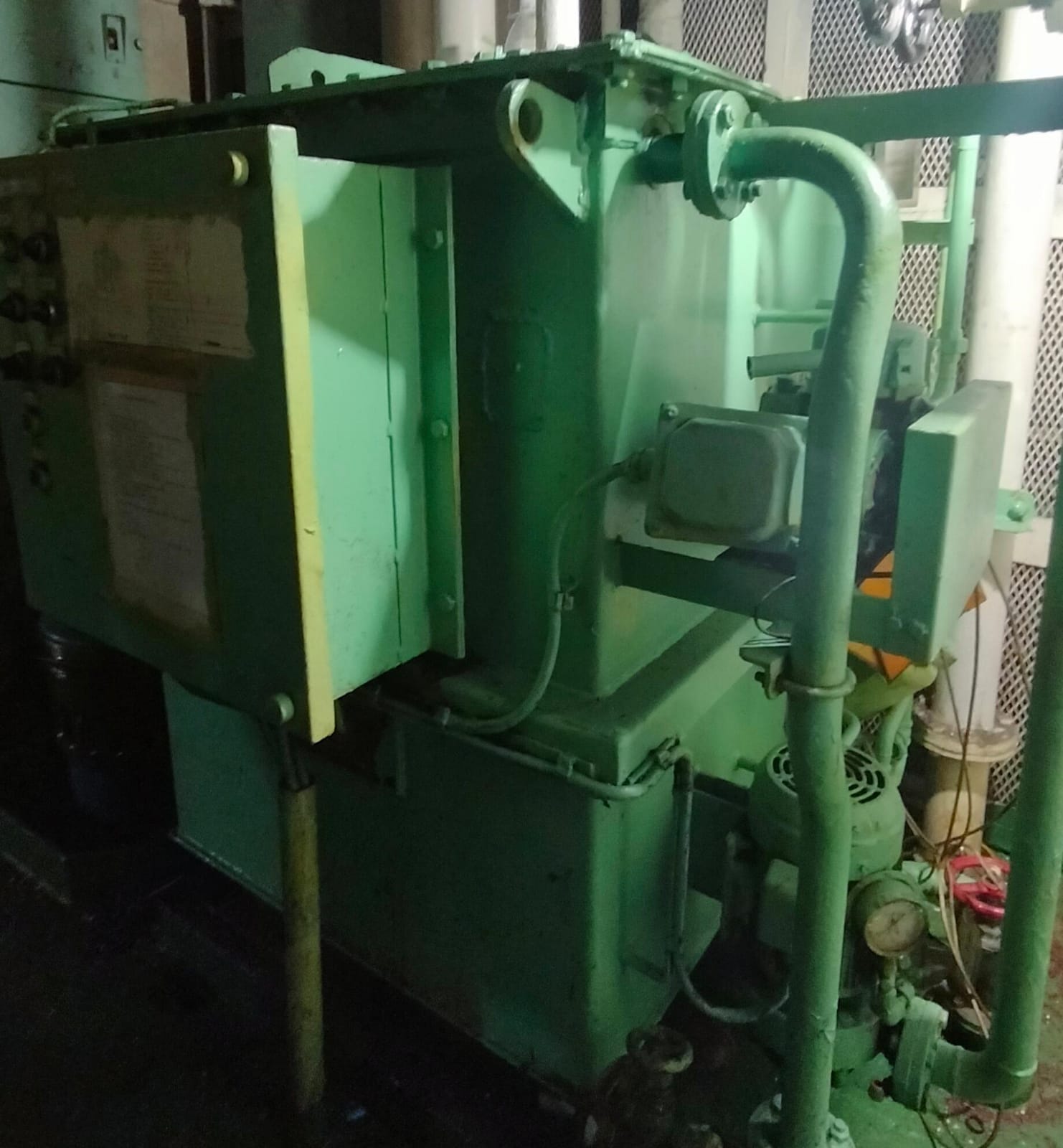 SHIP CLEANER (1)