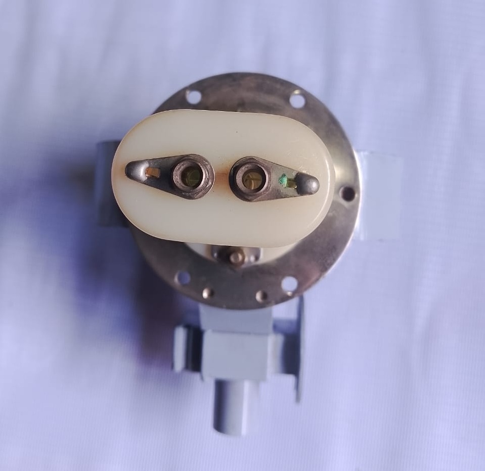 JRC 2J55 X-Band 50Kw Magnetron (9345-9405MHz) (3)